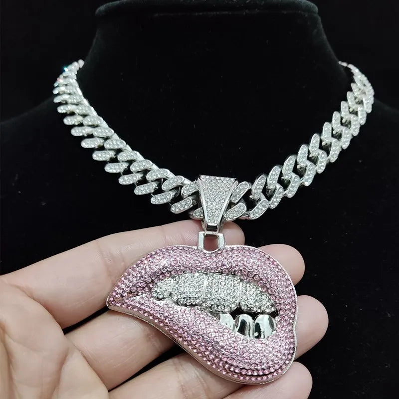 New Vintage Streetwear™ Iced Out Lip Bite Necklace Chain